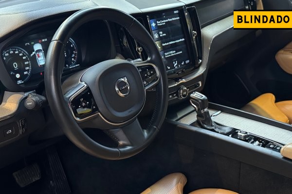 VOLVO XC60 2.0 T5 GASOLINA INSCRIPTION AWD GEARTRONIC 2018/2019